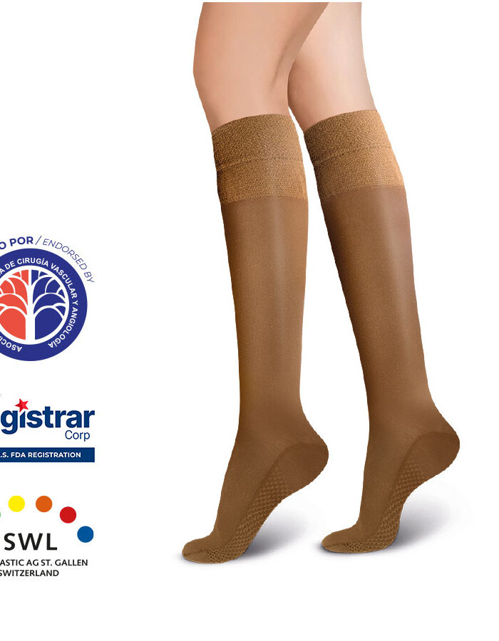 Media hasta la Rodilla Punta Cerrada Transparente 8-15 mmHg