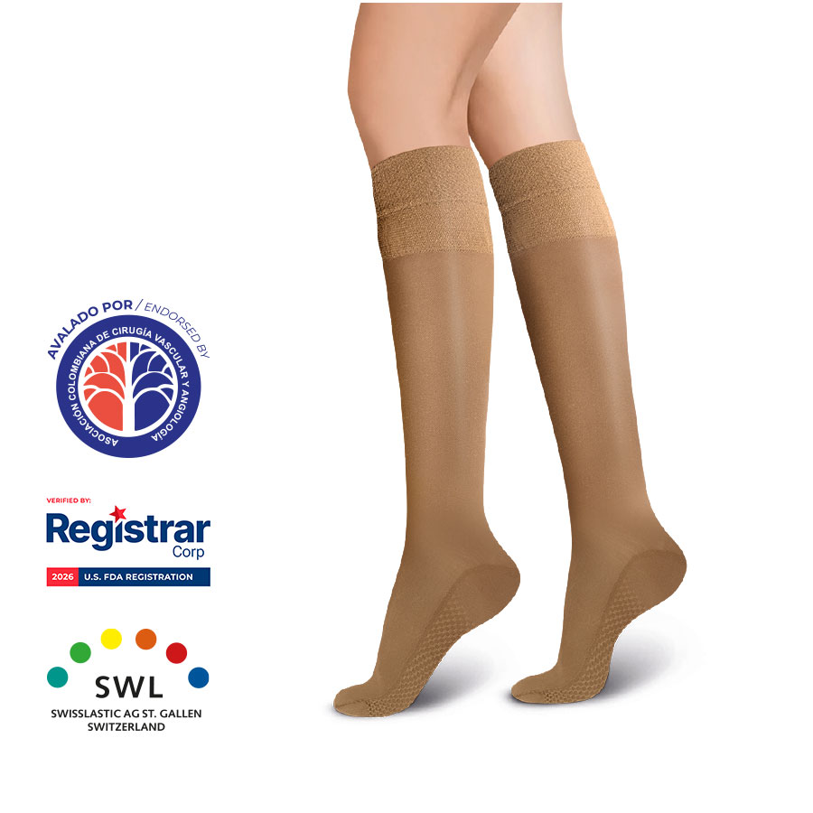 Media hasta la Rodilla Punta Cerrada Transparente 8-15 mmHg