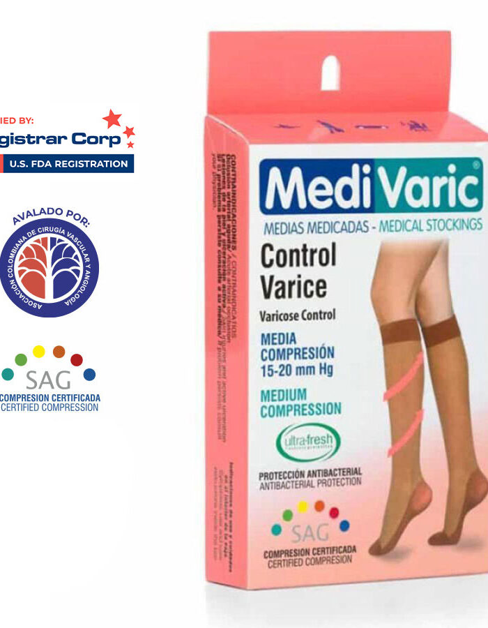 Certificaciones FDA y SAG visibles en empaque de medias Medivaric para várices