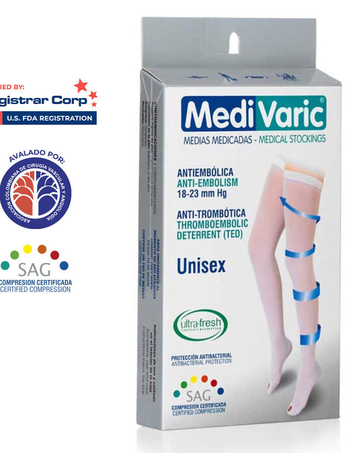 "Caja del producto Medivaric Medias Antiembólicas 18-23 mmHg, color blanco, unisex, con registro INVIMA visible.